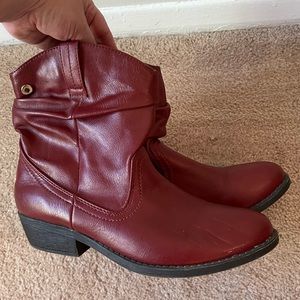 Route 66 Red Slouchy Cowboy Booties